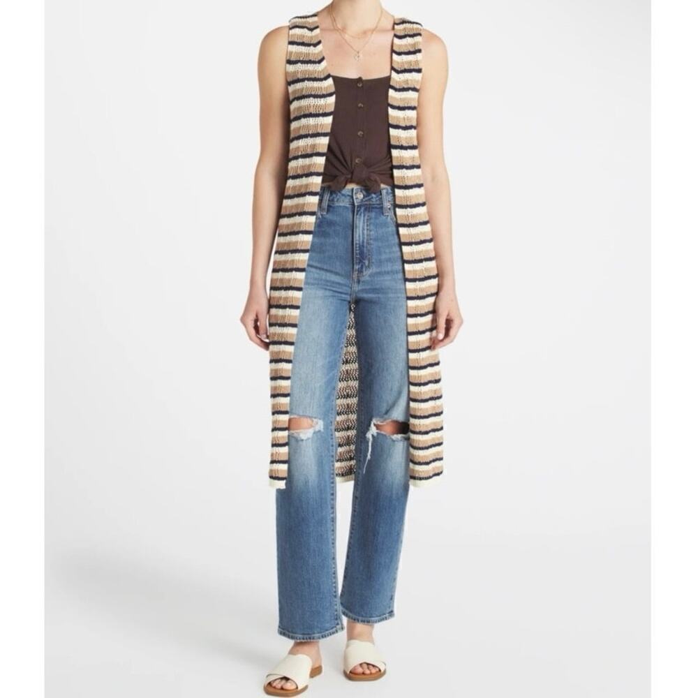 Vigoss Multicolor Striped Sleeveless Cardigan